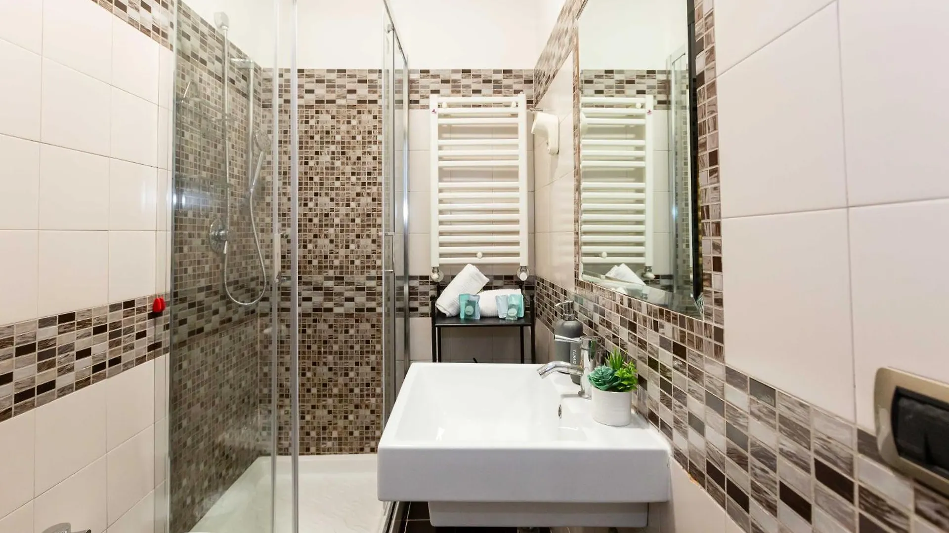 Guest house Termini - Zen Guesthouse- Zen01 Rome