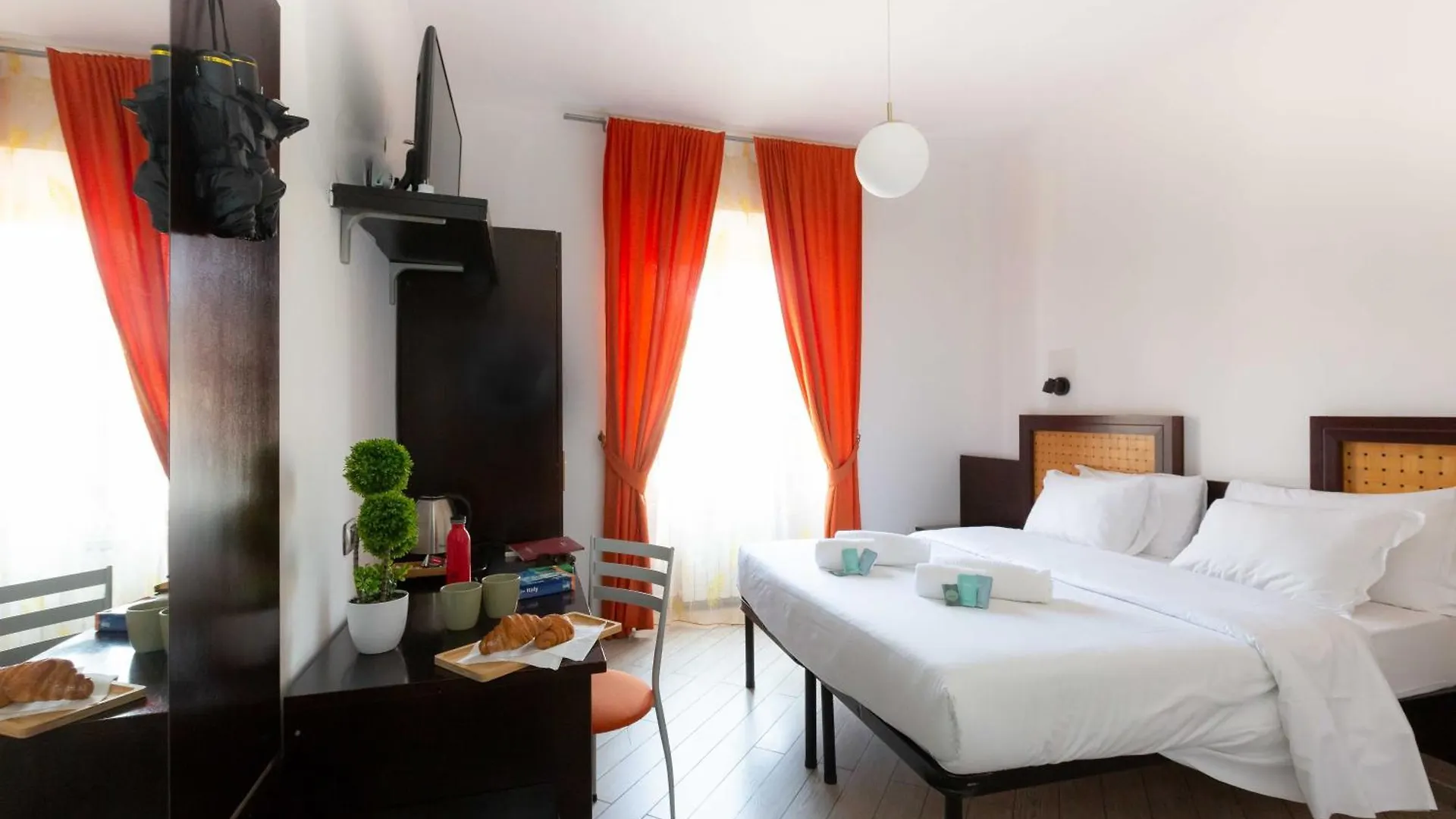 Guest house Termini - Zen Guesthouse- Zen01 Rome Italy